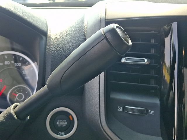 Used 2025 RAM 5500 Tradesman w/ Chrome Appearance Group AWD/4WD image 13