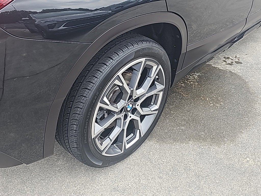 Used 2022 BMW X2 sDrive28i w/ Edition Package image 9