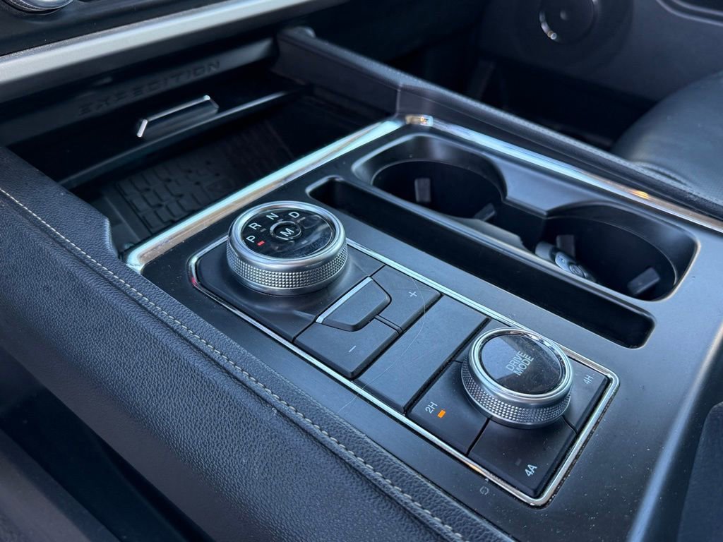 Used 2024 Ford Expedition Max XLT image 22