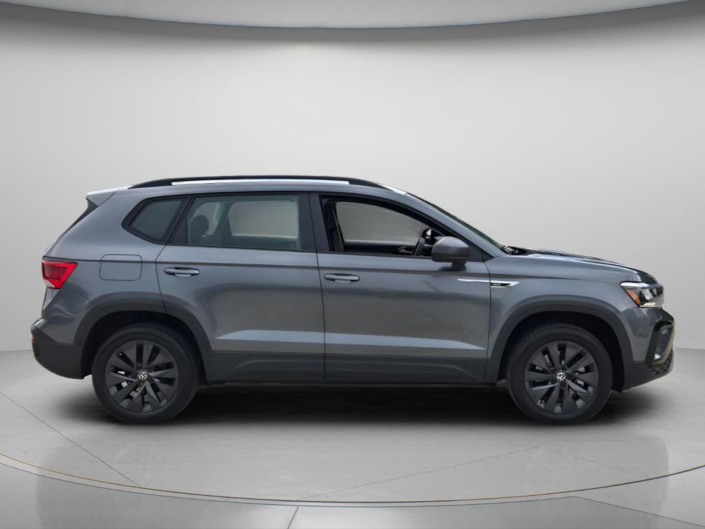 Certified 2024 Volkswagen Taos S FWD image 7