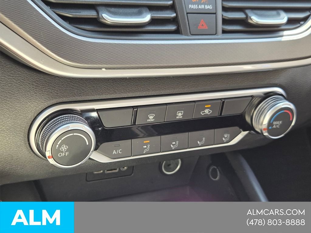 Used 2025 Nissan Altima 2.5 SR image 20