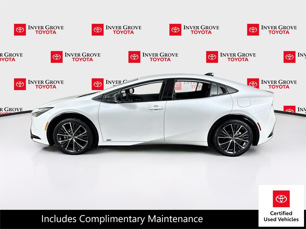 Certified 2026 Toyota Prius XLE AWD/4WD image 8