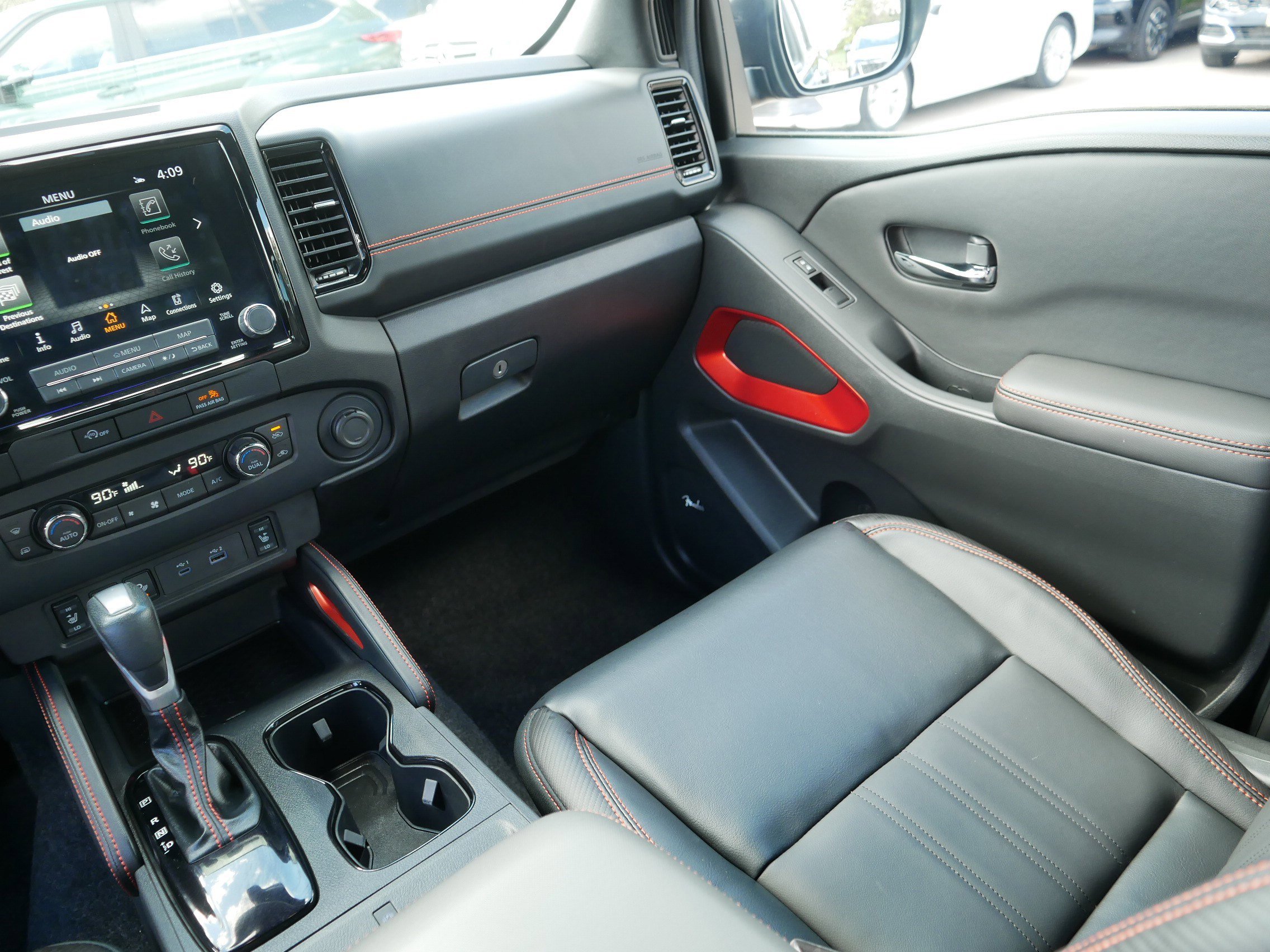 Certified 2023 Nissan Frontier PRO-4X w/ Pro-4X Premium Package AWD/4WD image 11
