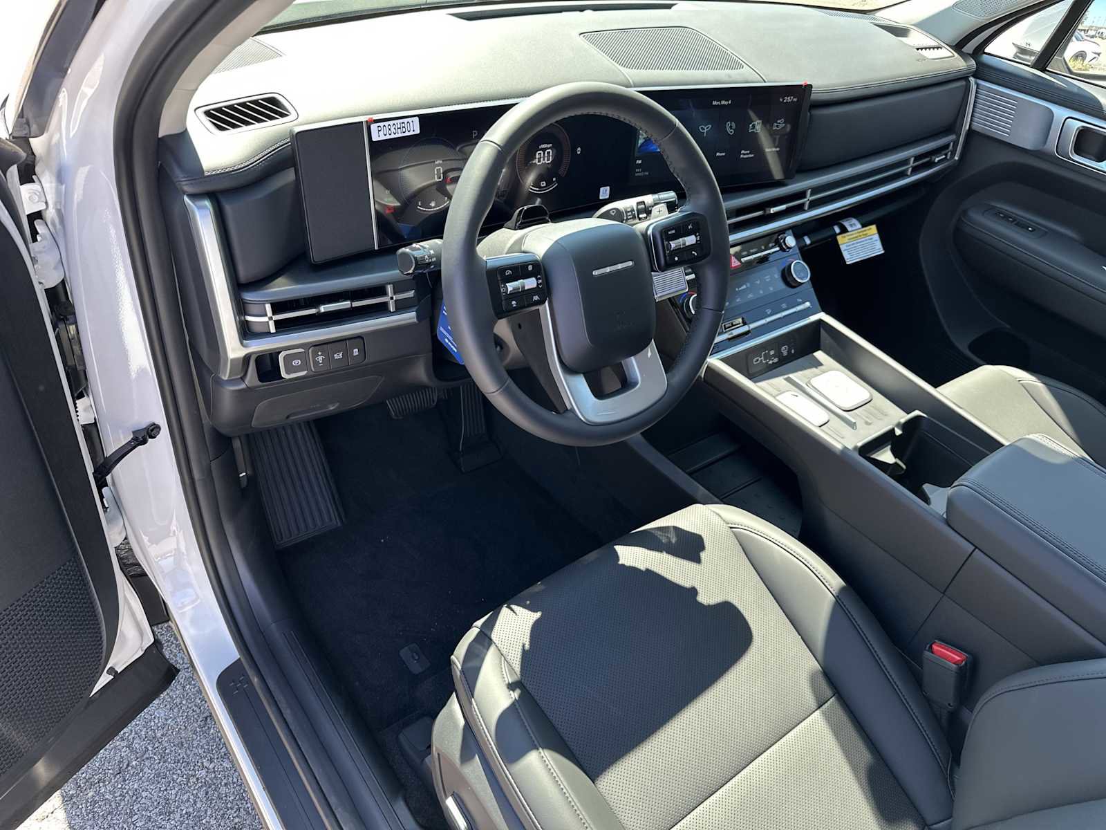 New 2026 Hyundai Santa Fe SEL FWD image 8