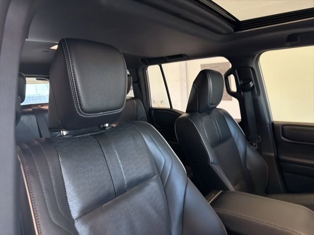 Used 2024 Toyota Land Cruiser image 33