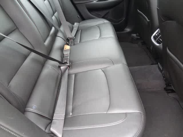 Used 2019 Chevrolet Malibu LT w/ Leather Package FWD image 10