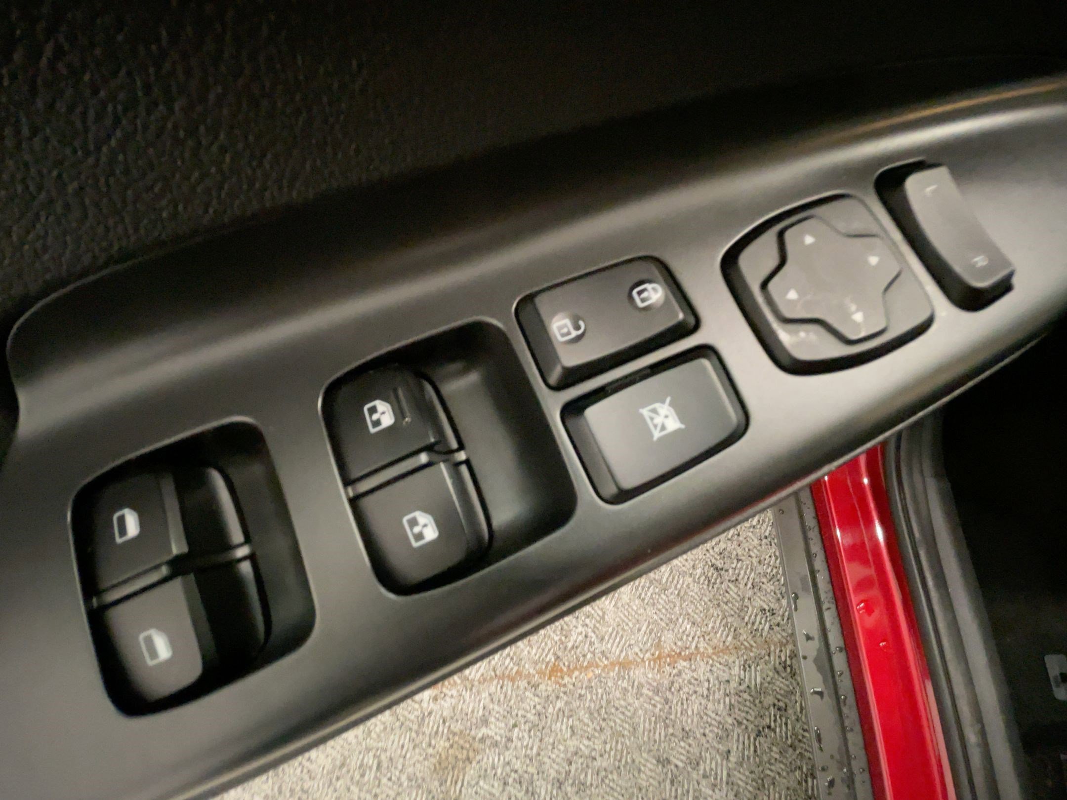 Used 2023 Hyundai Kona SEL w/ Cargo Package image 12