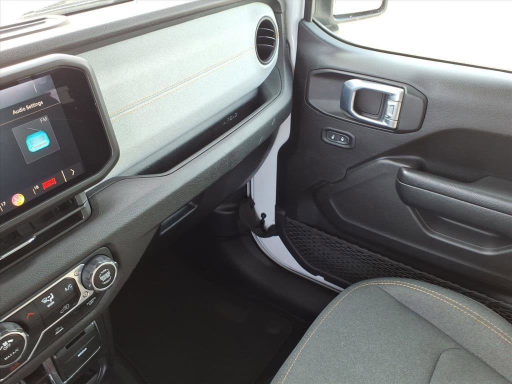 Used 2024 Jeep Wrangler Sport S image 24