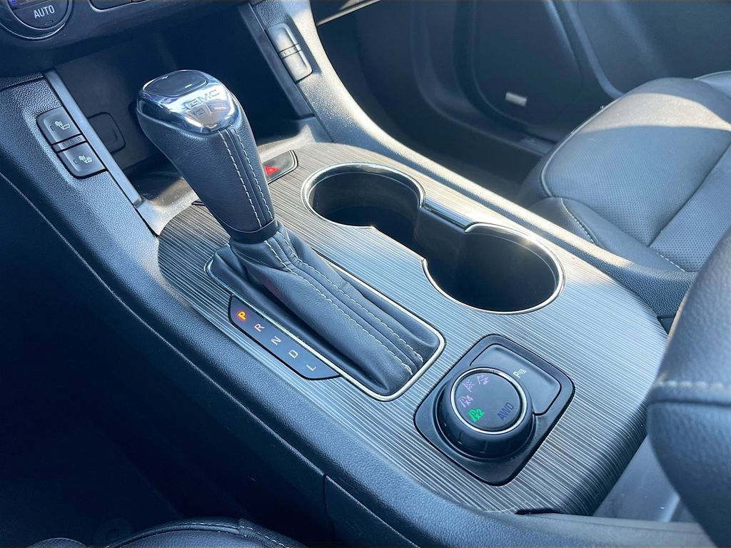 Used 2019 GMC Acadia SLT AWD/4WD image 17