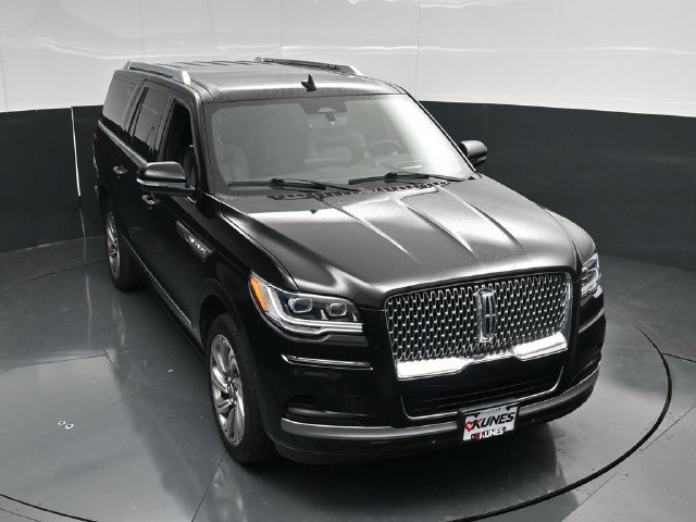 Used 2022 Lincoln Navigator L Reserve AWD/4WD image 56