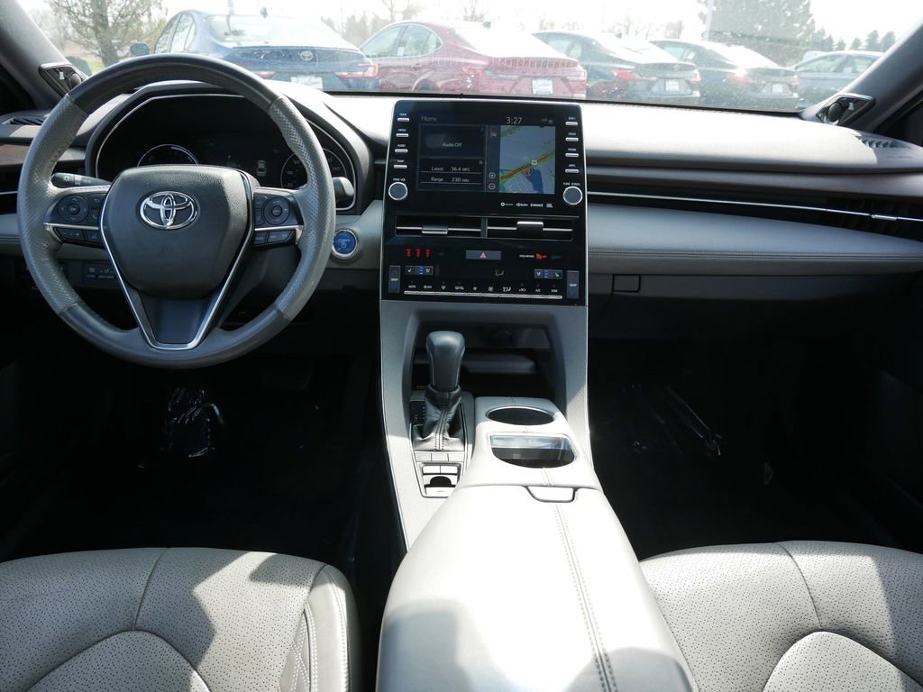 Used 2019 Toyota Avalon Limited w/ All Weather Liner Package FWD image 14
