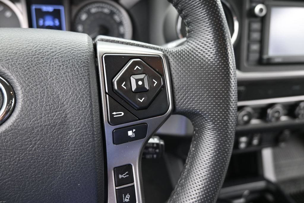 Used 2019 Toyota Tacoma SR5 RWD image 34