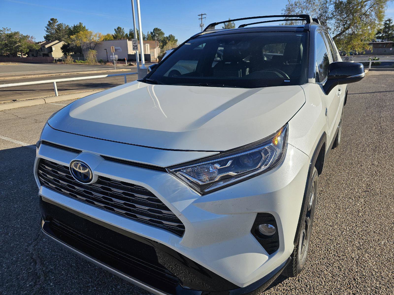Used 2019 Toyota RAV4 XSE image 1