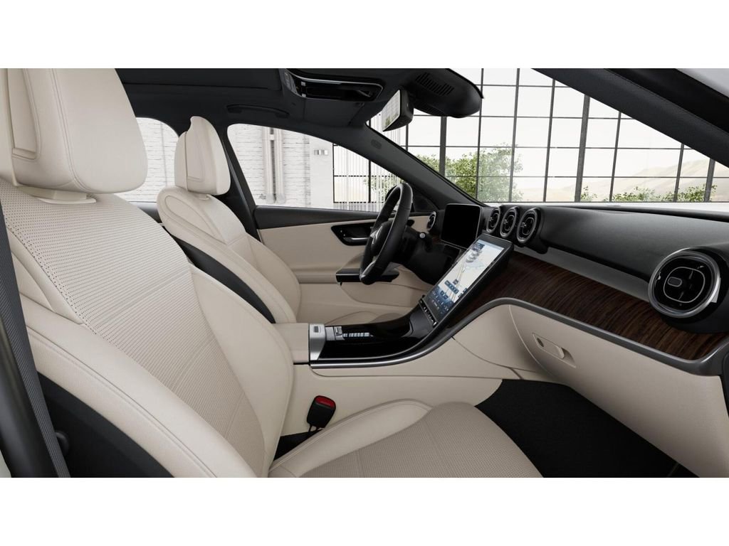 Certified 2022 Mercedes-Benz C 300 4MATIC Sedan image 4