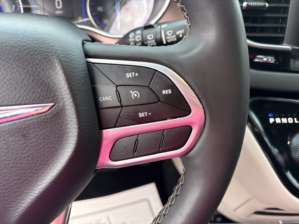 Used 2023 Chrysler Voyager LX FWD image 26
