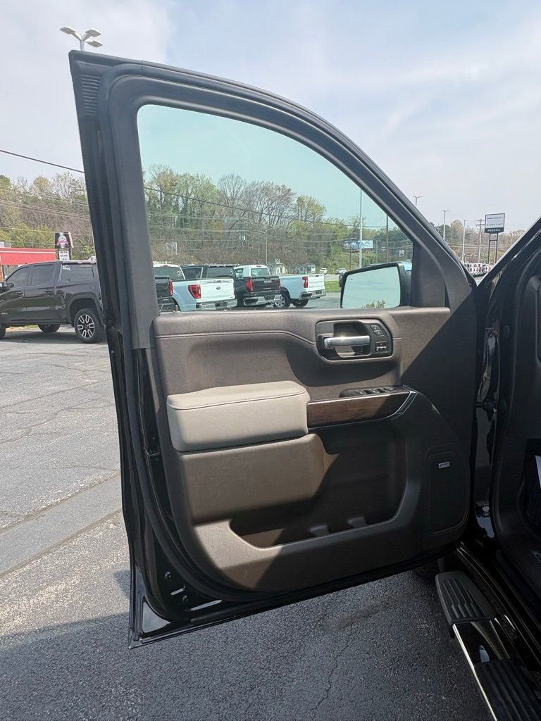 Used 2021 GMC Sierra 1500 SLT w/ SLT Convenience Package image 19