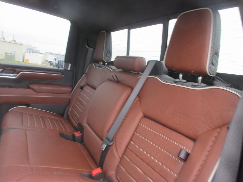 New 2026 GMC Sierra 2500 Denali Ultimate image 15
