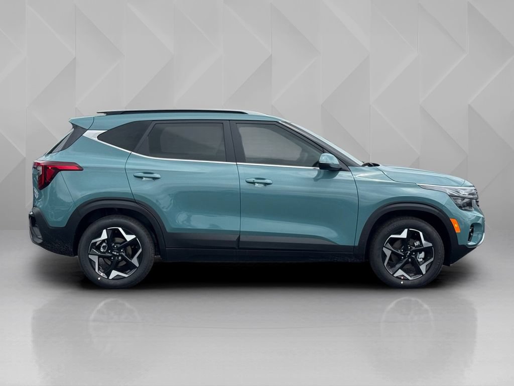 New 2026 Kia Seltos EX FWD image 4