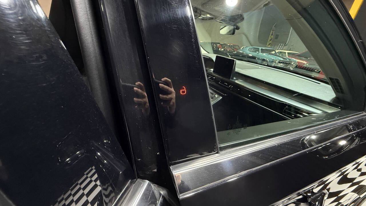 Used 2021 Lincoln Aviator AWD image 53