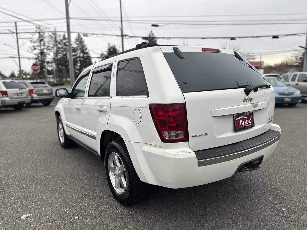 Used 2005 Jeep Grand Cherokee Limited AWD/4WD image 9