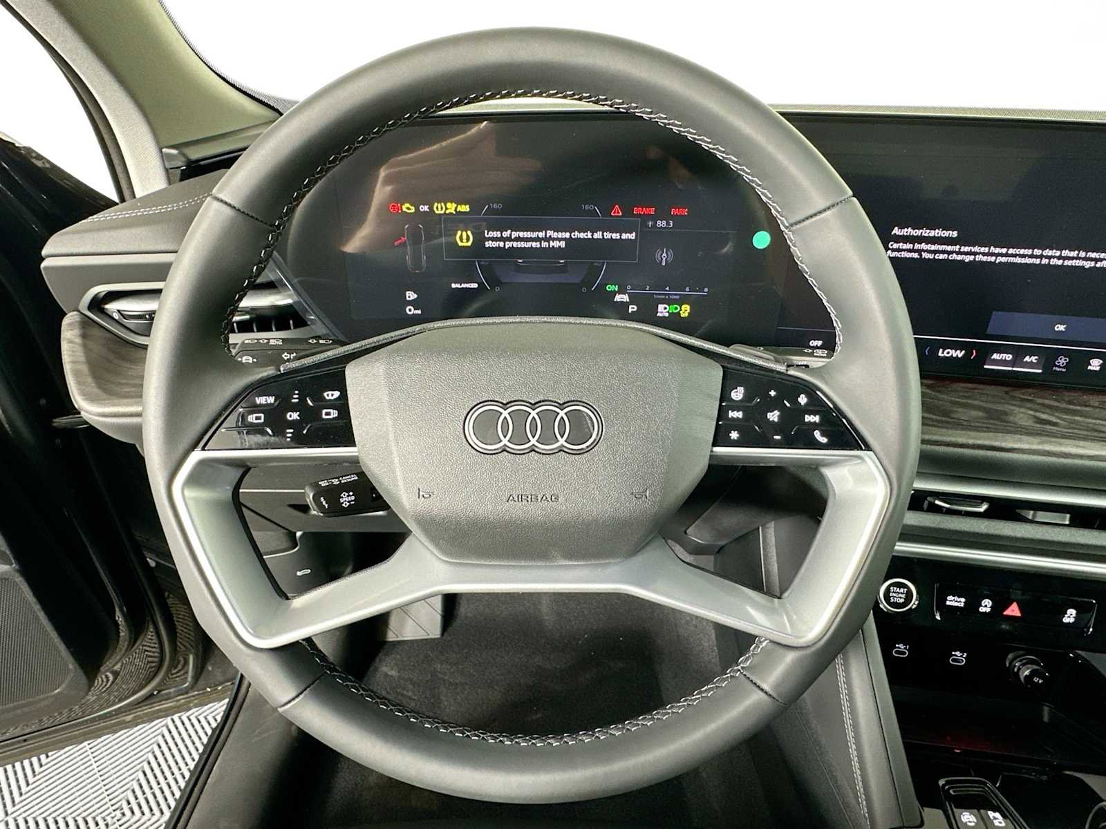 New 2025 Audi Q5 Premium Plus image 11