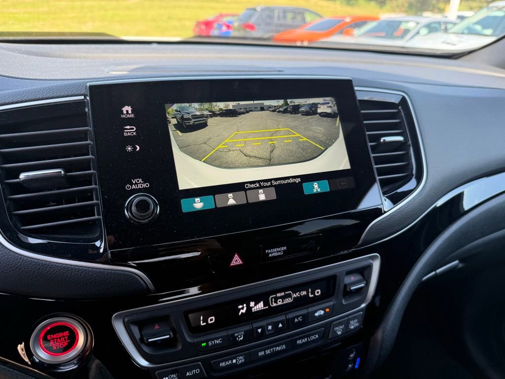 Used 2023 Honda Passport Elite image 12