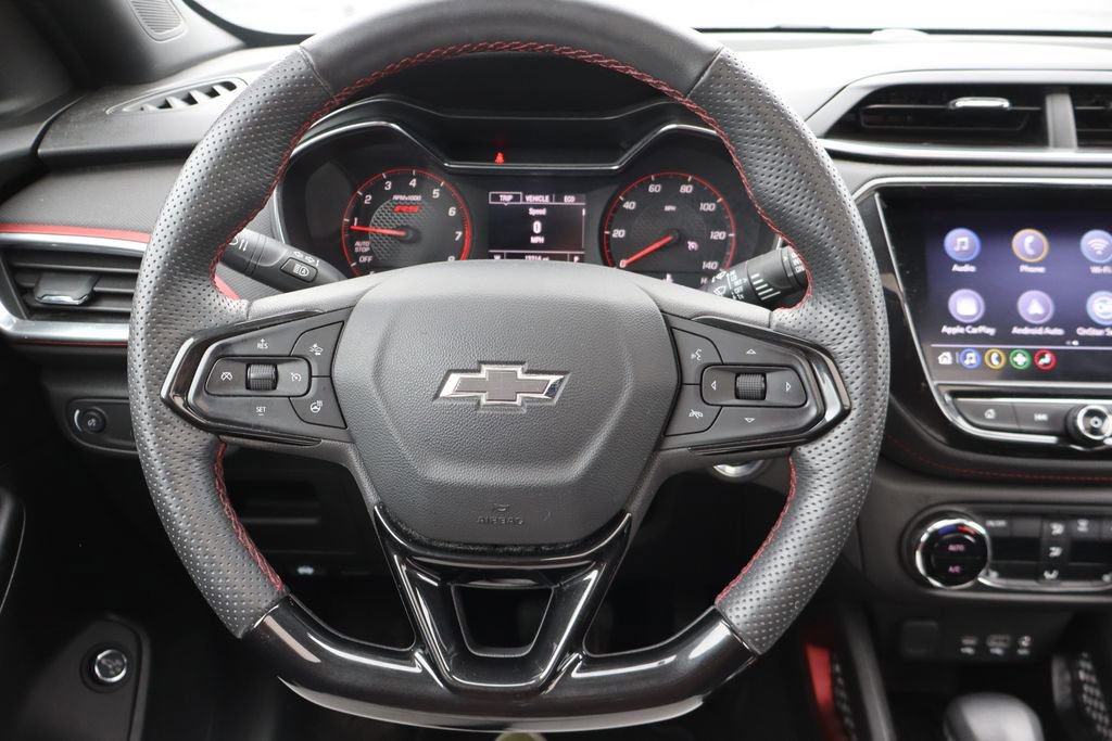 Used 2023 Chevrolet TrailBlazer RS w/ Sun and Liftgate Package image 6