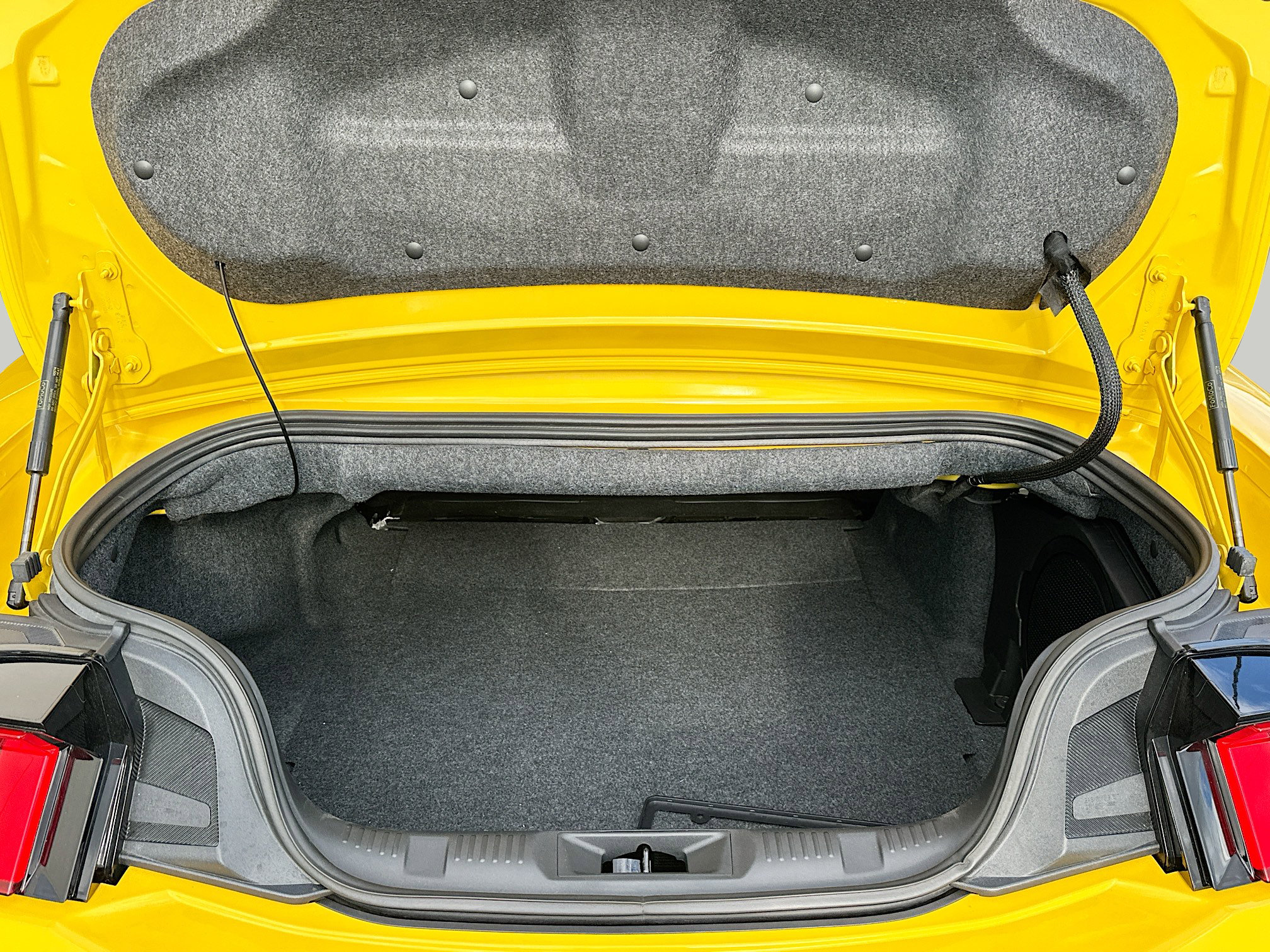 Used 2024 Ford Mustang GT Premium RWD image 25