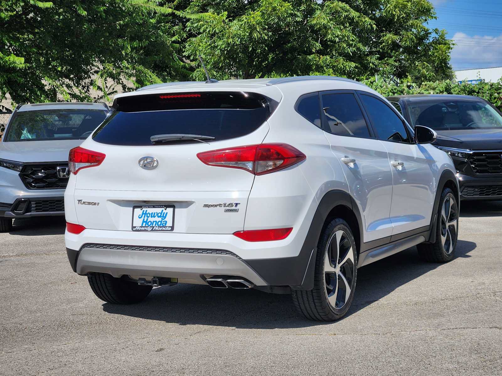Used 2017 Hyundai Tucson Sport w/ Cargo Package AWD/4WD image 6