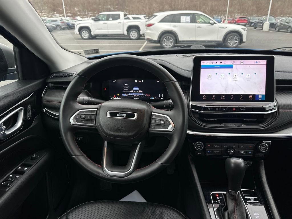 Used 2022 Jeep Compass Trailhawk w/ Trailhawk Elite Group image 17