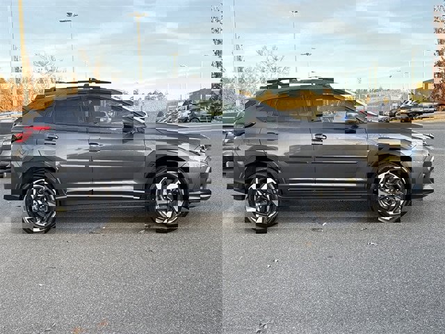 Used 2025 Subaru Crosstrek 2.5i Limited w/ Popular Package #3A image 2