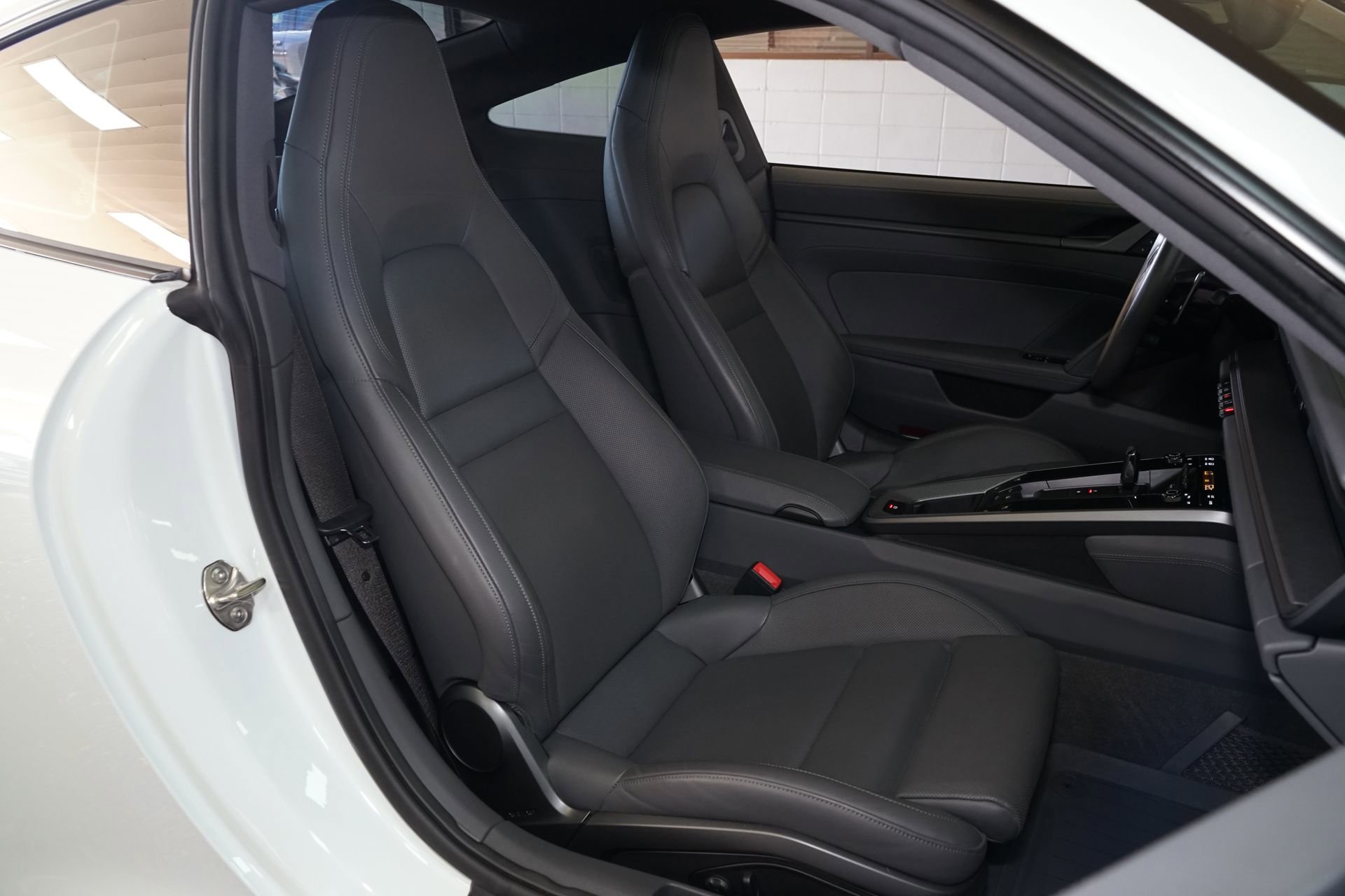 Used 2022 Porsche 911 Carrera S image 11