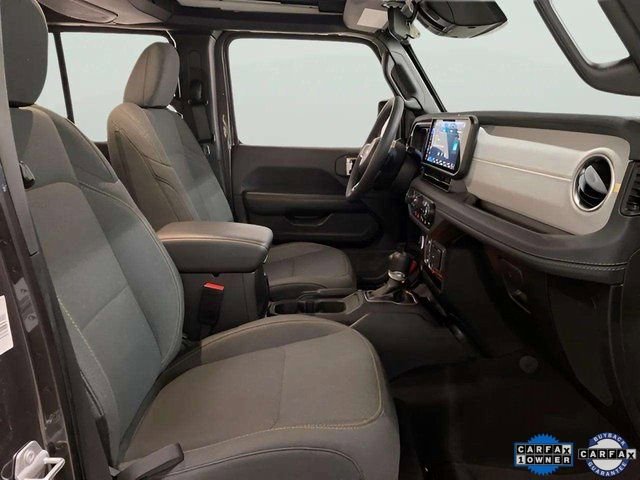 Used 2025 Jeep Wrangler Unlimited Sahara w/ Safety Group image 69