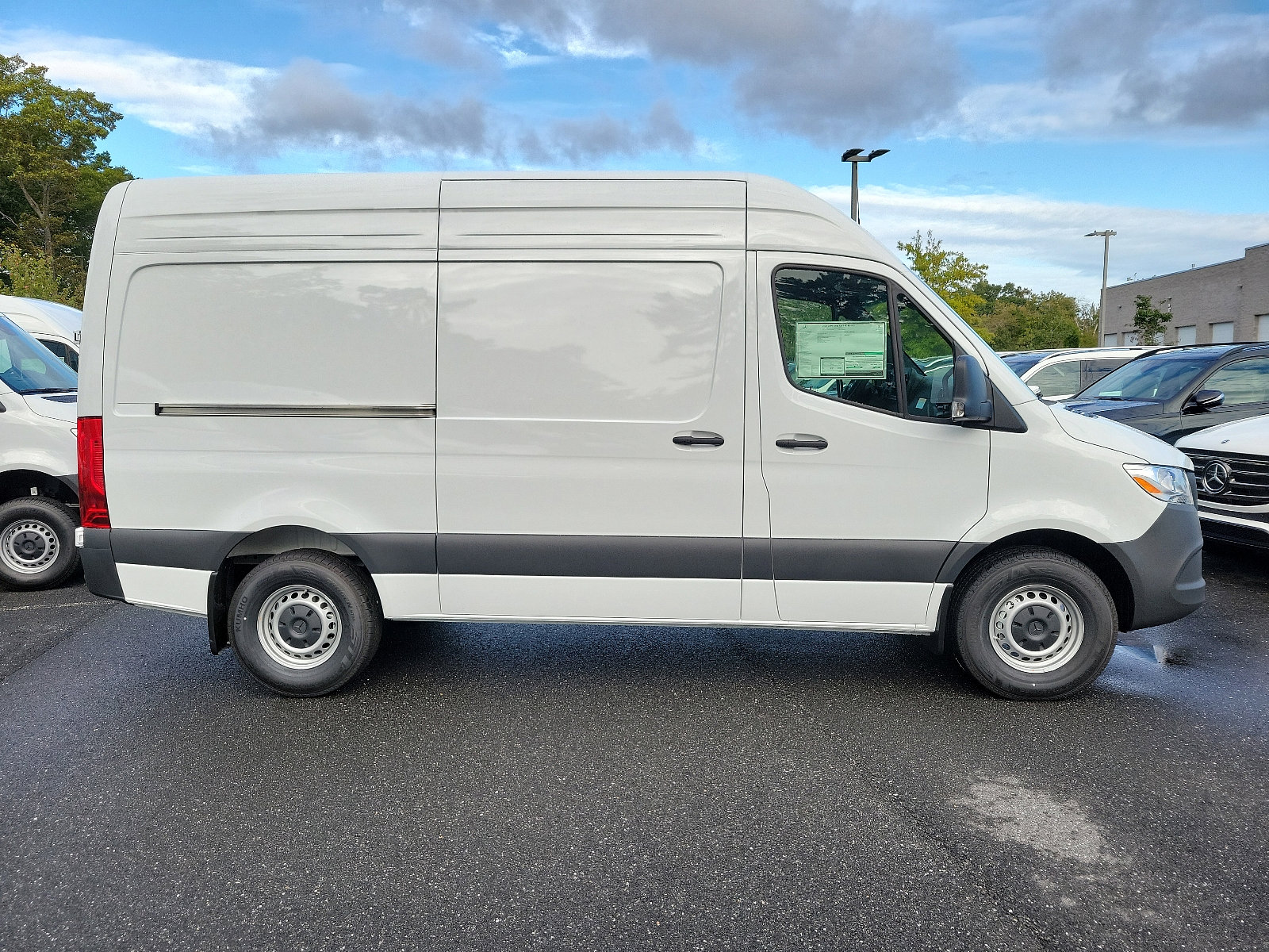New 2025 Mercedes-Benz Sprinter 2500 image 5