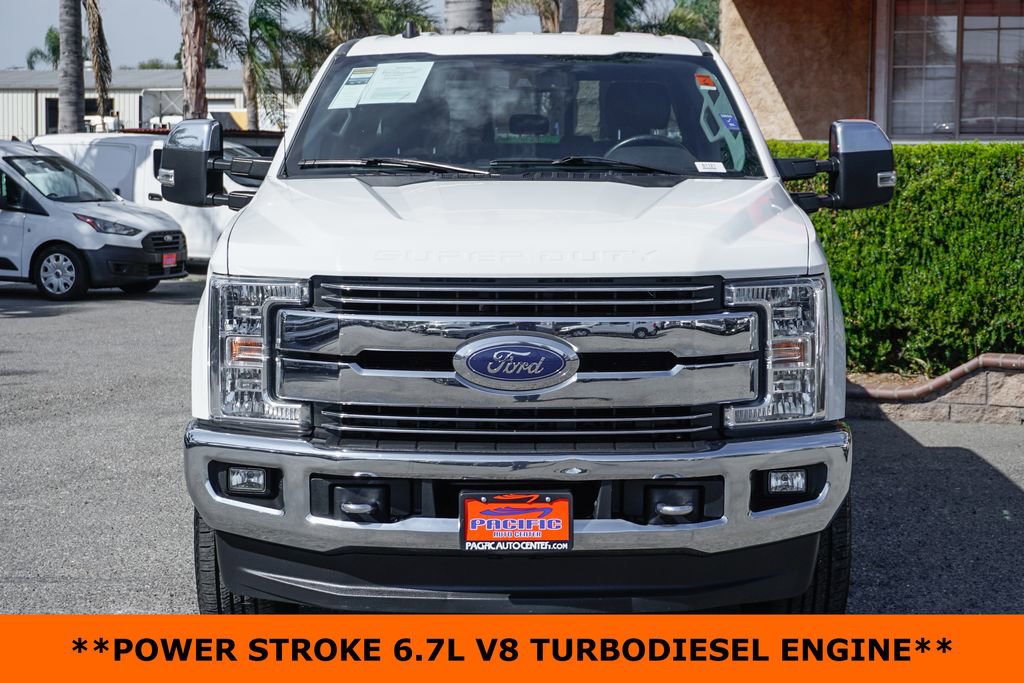 Used 2019 Ford F250 Lariat w/ Lariat Ultimate Package AWD/4WD image 3