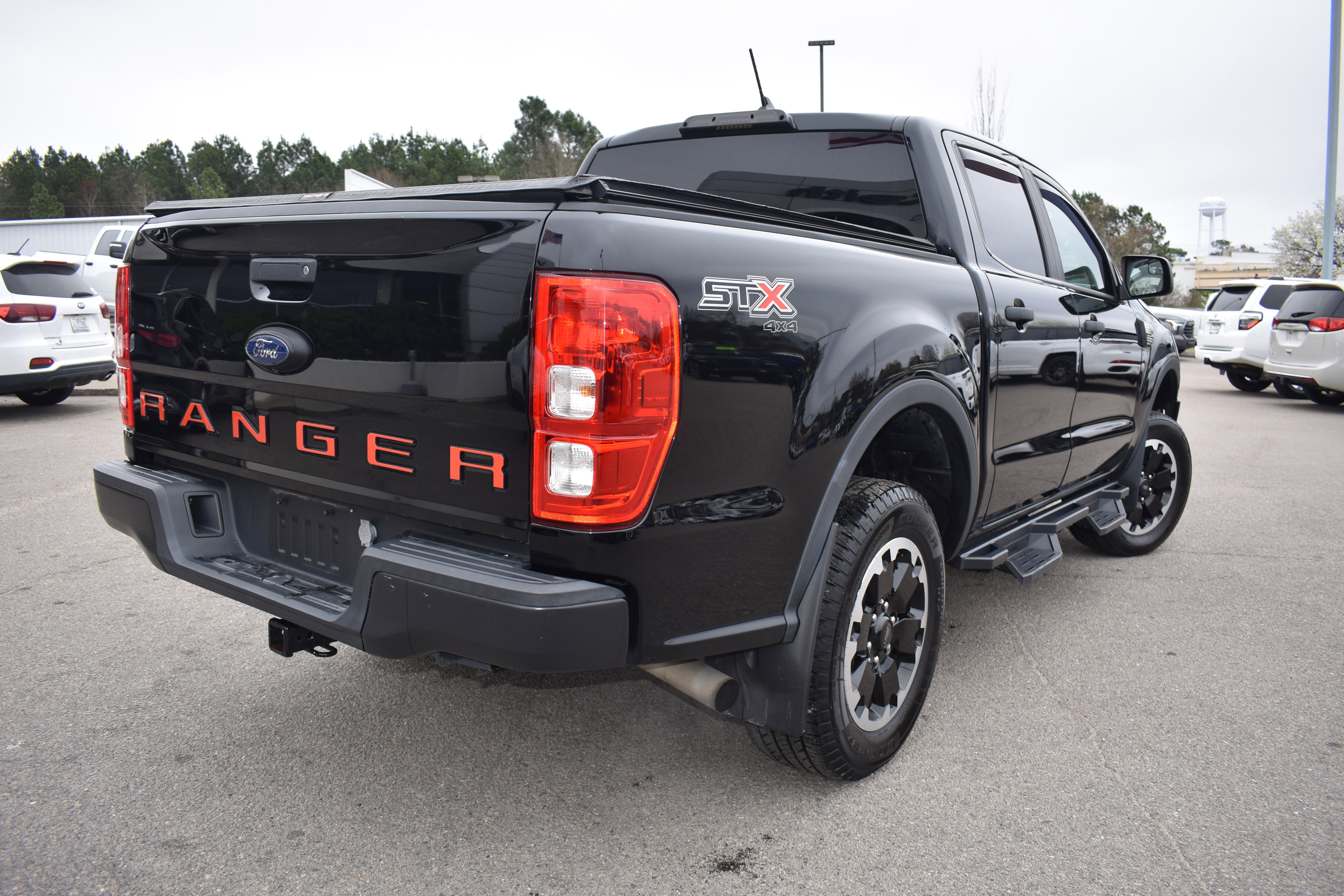 Used 2021 Ford Ranger XL w/ Equipment Group 101A High image 9