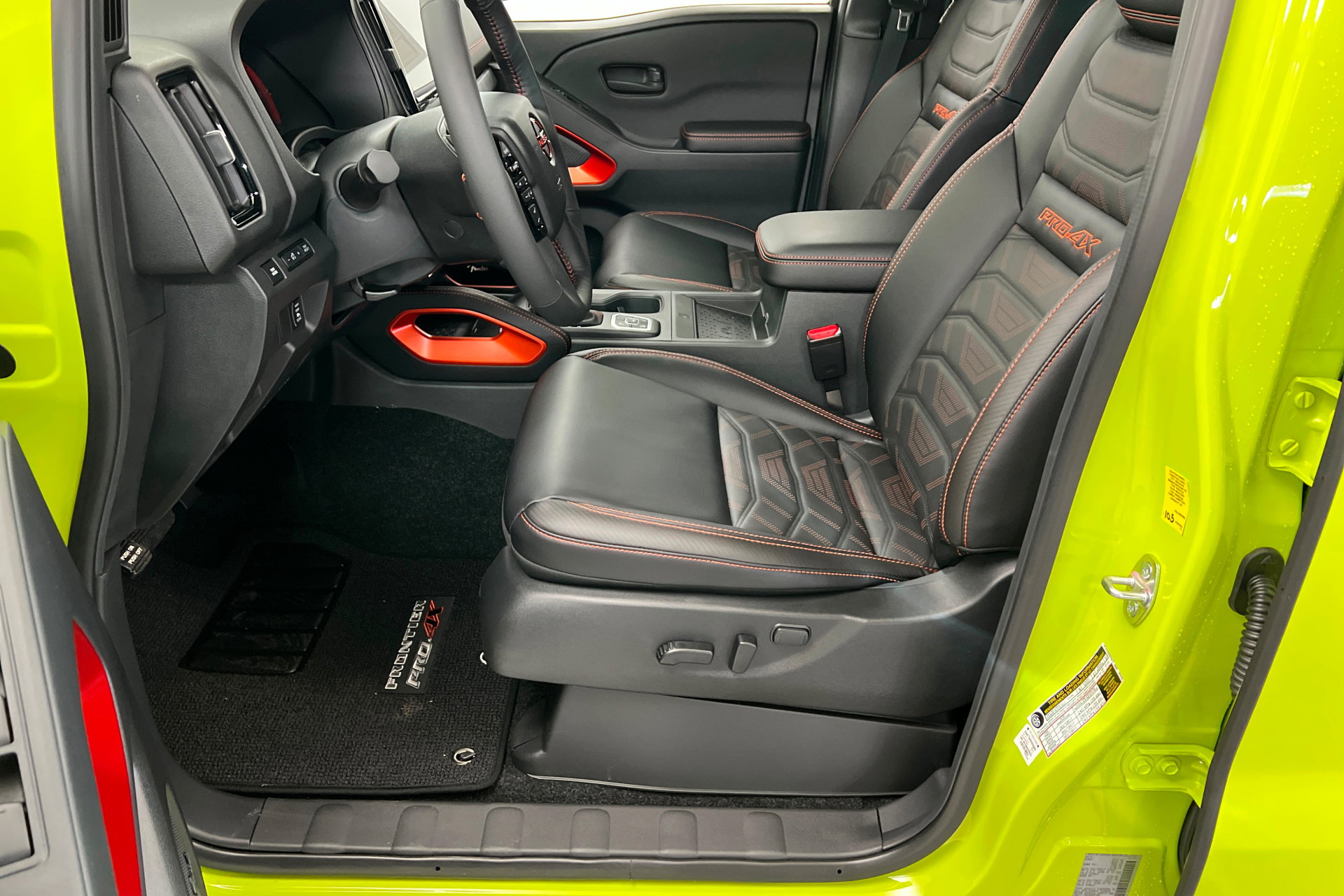 New 2026 Nissan Frontier PRO-4X image 17