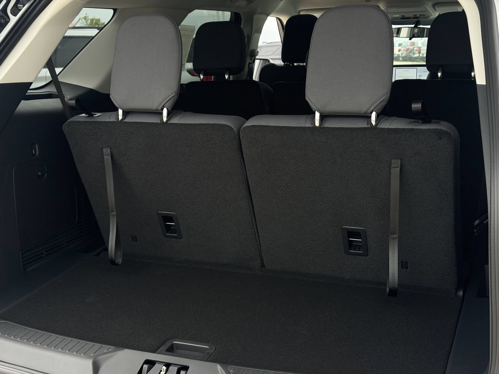 New 2026 Ford Explorer Active RWD image 24