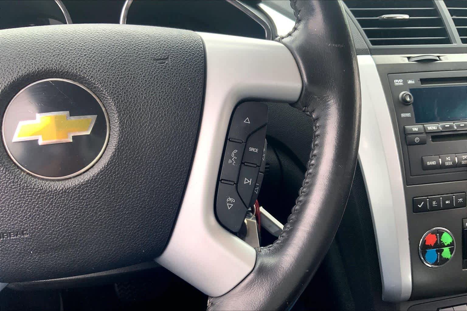 Used 2011 Chevrolet Traverse LT w/ White Premiere Package FWD image 24