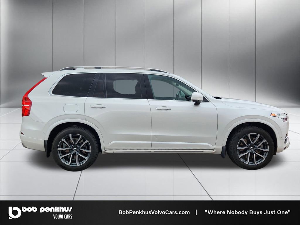 Used 2016 Volvo XC90 T8 Momentum w/ Vision Package AWD/4WD image 24