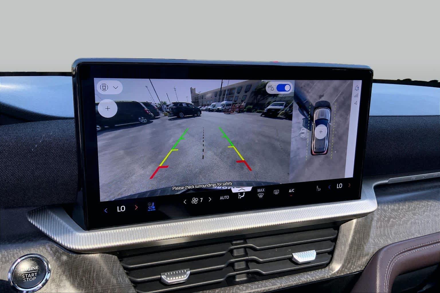 Certified 2025 Ford Explorer Platinum RWD image 24