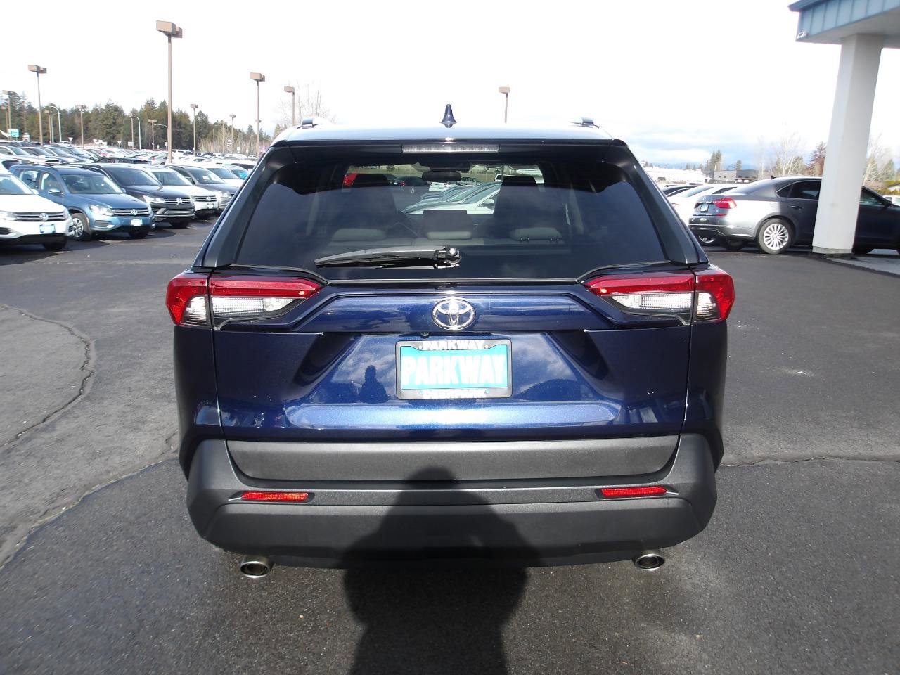 Used 2019 Toyota RAV4 XLE Premium w/ Cold Weather Package image 4