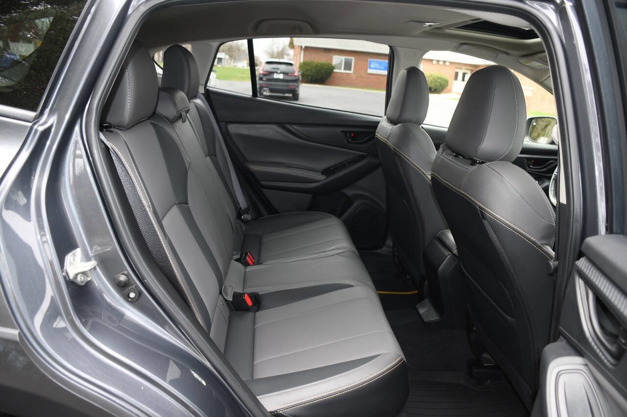 Used 2021 Subaru Crosstrek 2.5i Sport w/ Moonroof Package image 19