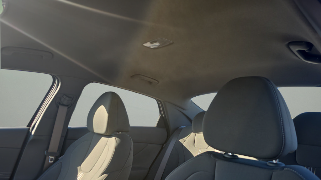 Certified 2026 Hyundai Elantra Sport FWD image 27