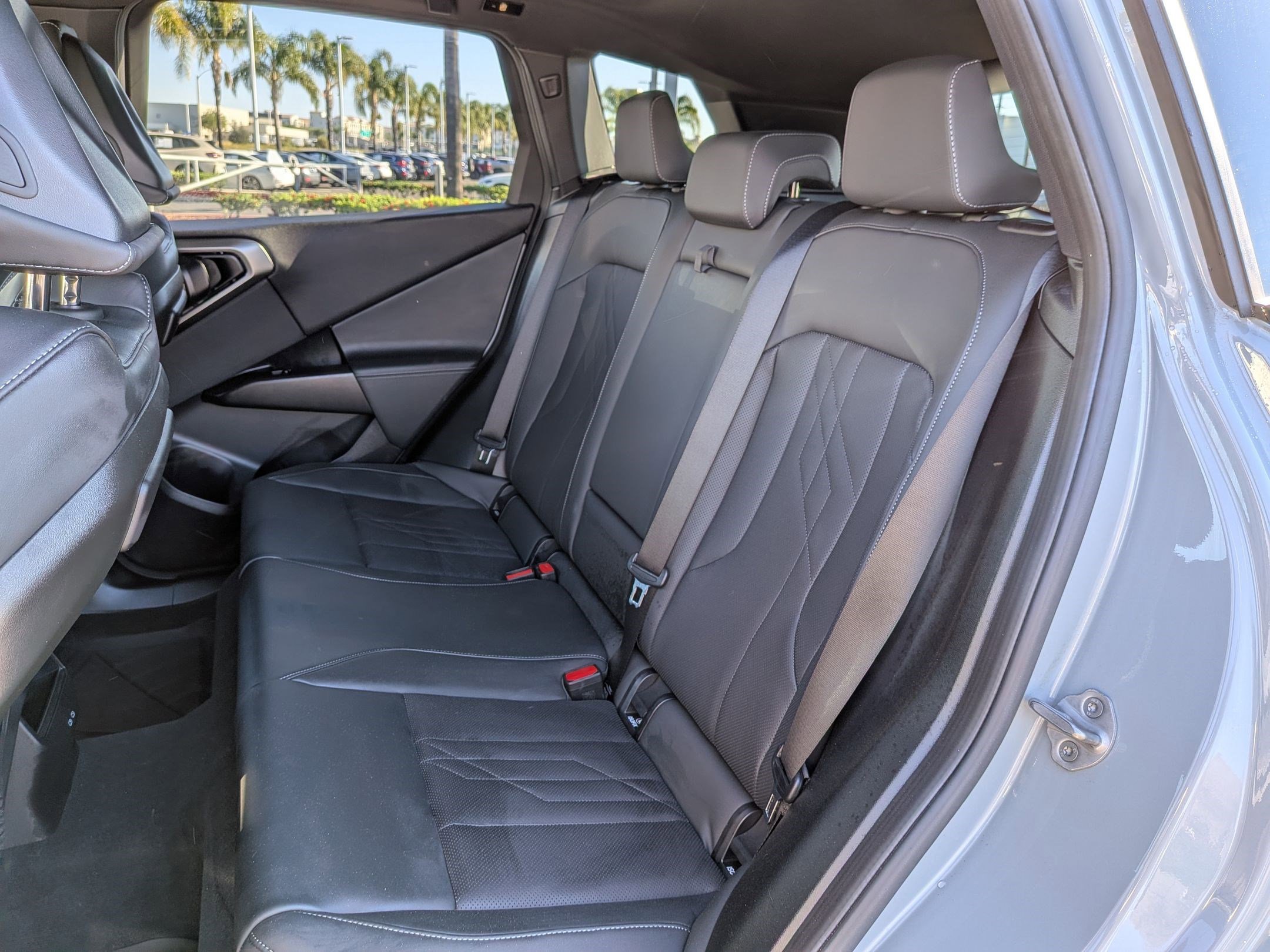 Used 2025 BMW X3 xDrive30i w/ Premium Package image 31