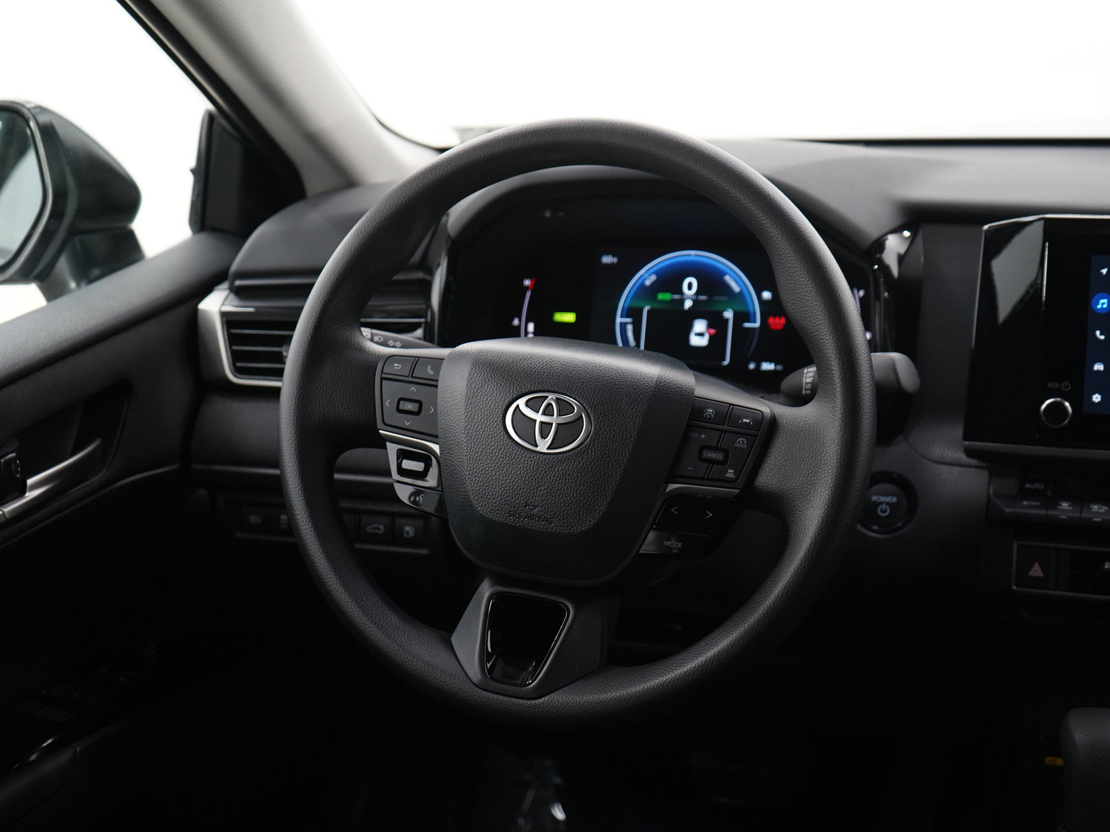 Used 2026 Toyota Camry LE FWD image 14
