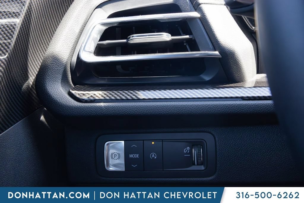 Used 2025 Chevrolet Traverse High Country w/ LPO, Floor Liner Package FWD image 10