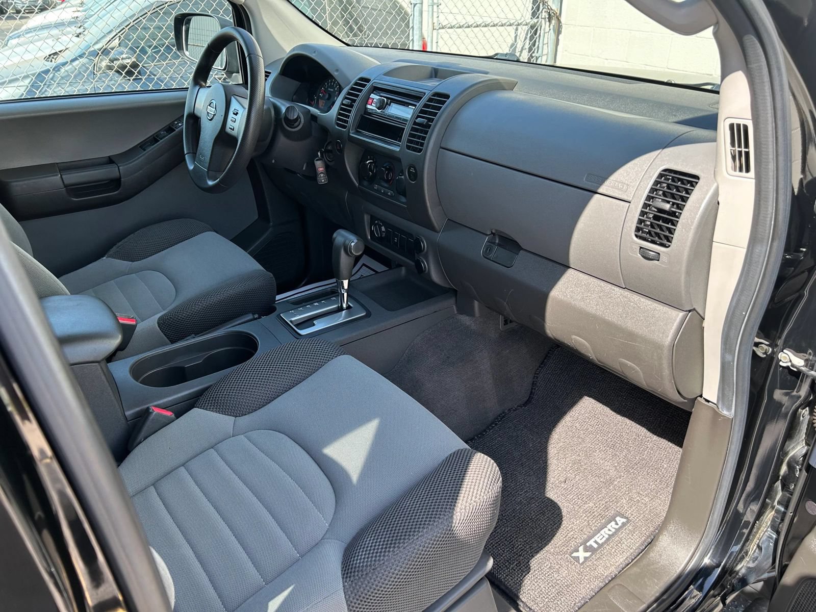 Used 2006 Nissan Xterra S AWD/4WD image 26