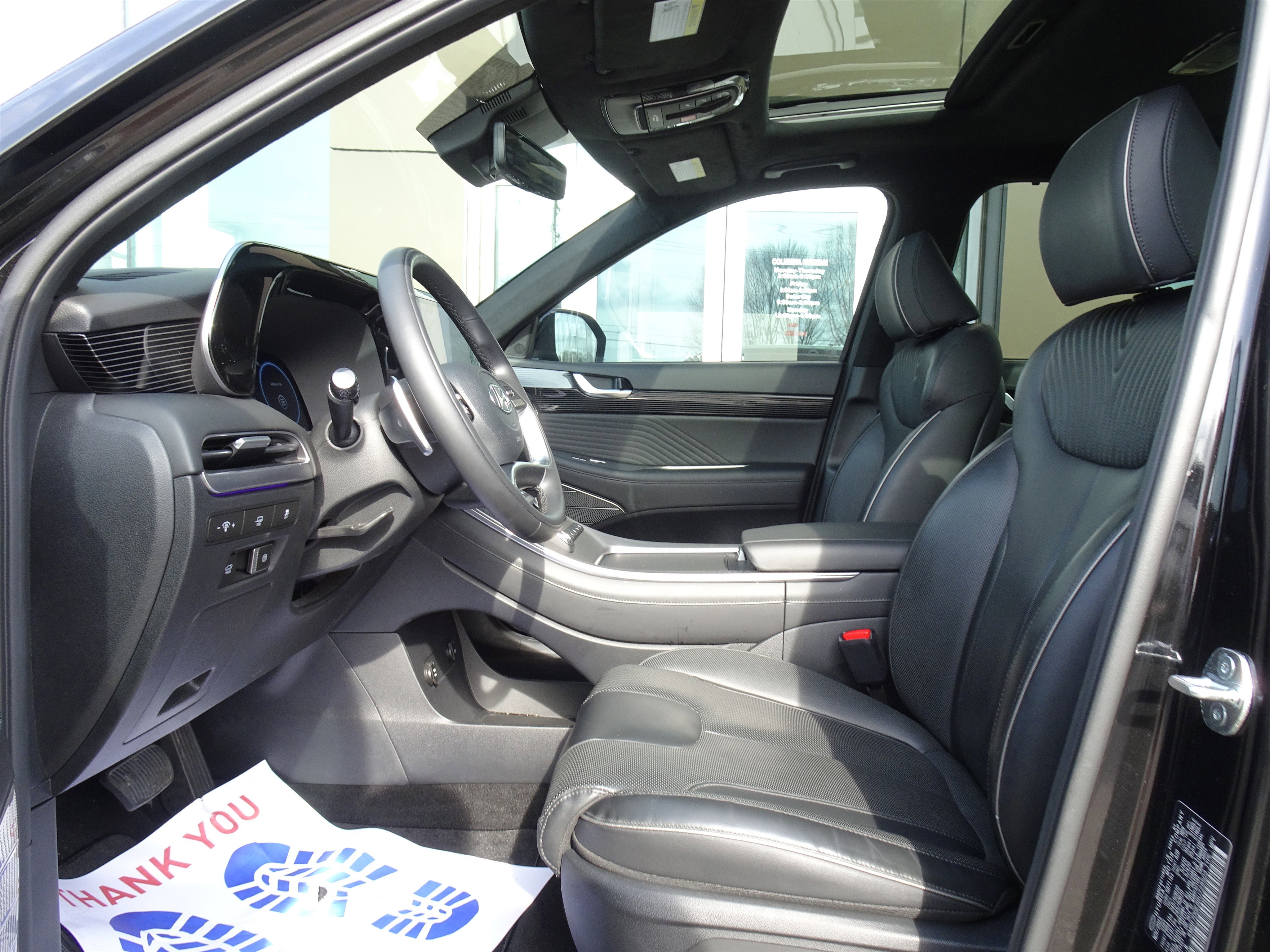 Used 2024 Hyundai Palisade Calligraphy image 8