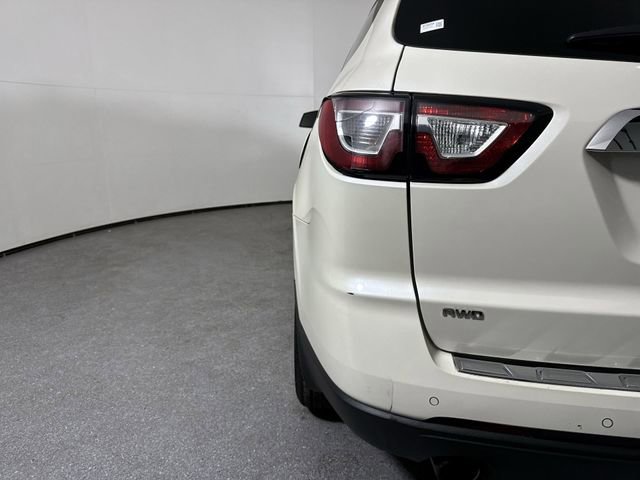 Used 2015 Chevrolet Traverse LTZ image 32